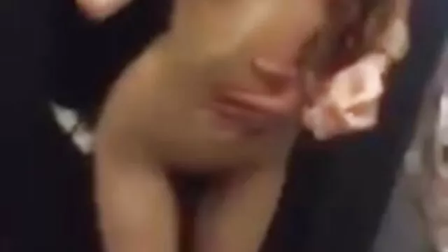 Youngish Jody Taylor videos caseros esposas calientes obtiene un facial de bienvenida