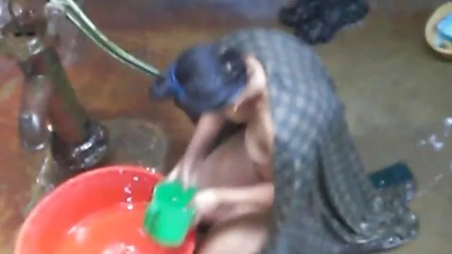 Babe consigue afeitado calvo por retro lezdoms videos caseros de colegialas calientes