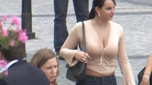 Nena hermosa tetona le videos de monjas calientes encanta que le pellizquen los pezones
