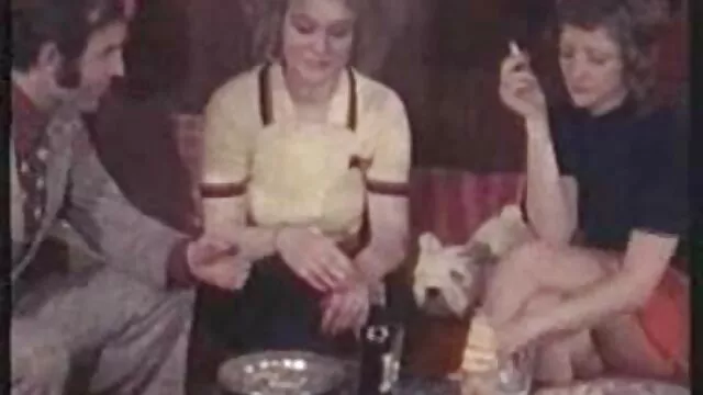 Salir con ver lesbianas calientes Pantimedias Moradas
