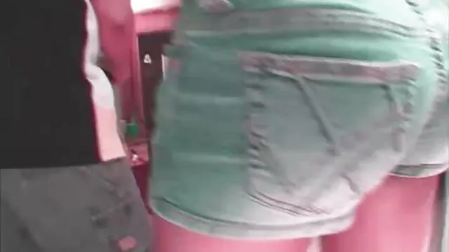 Atractivas tiras de bebé maduro videos de chinas calientes