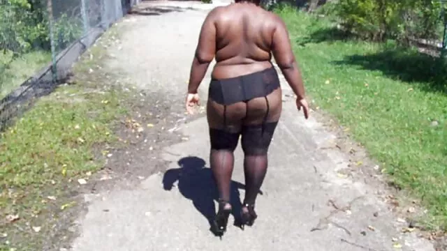 Follando gorditas calientes videos con la abuela de vacaciones